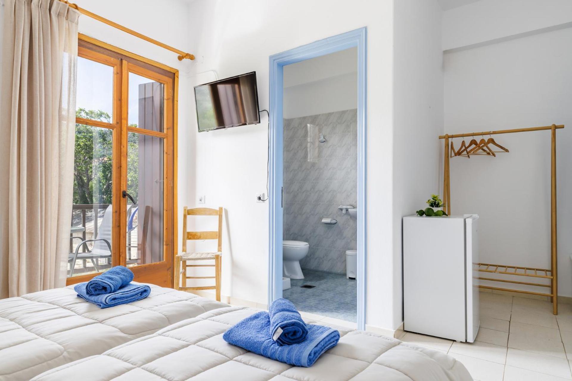 White Lily Aparthotel Skopelos Town Exterior photo
